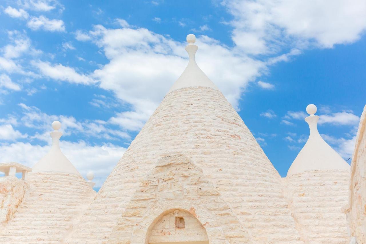 Trullo Zese Con Piscina Privata Villa San Michele Salentino Exterior photo