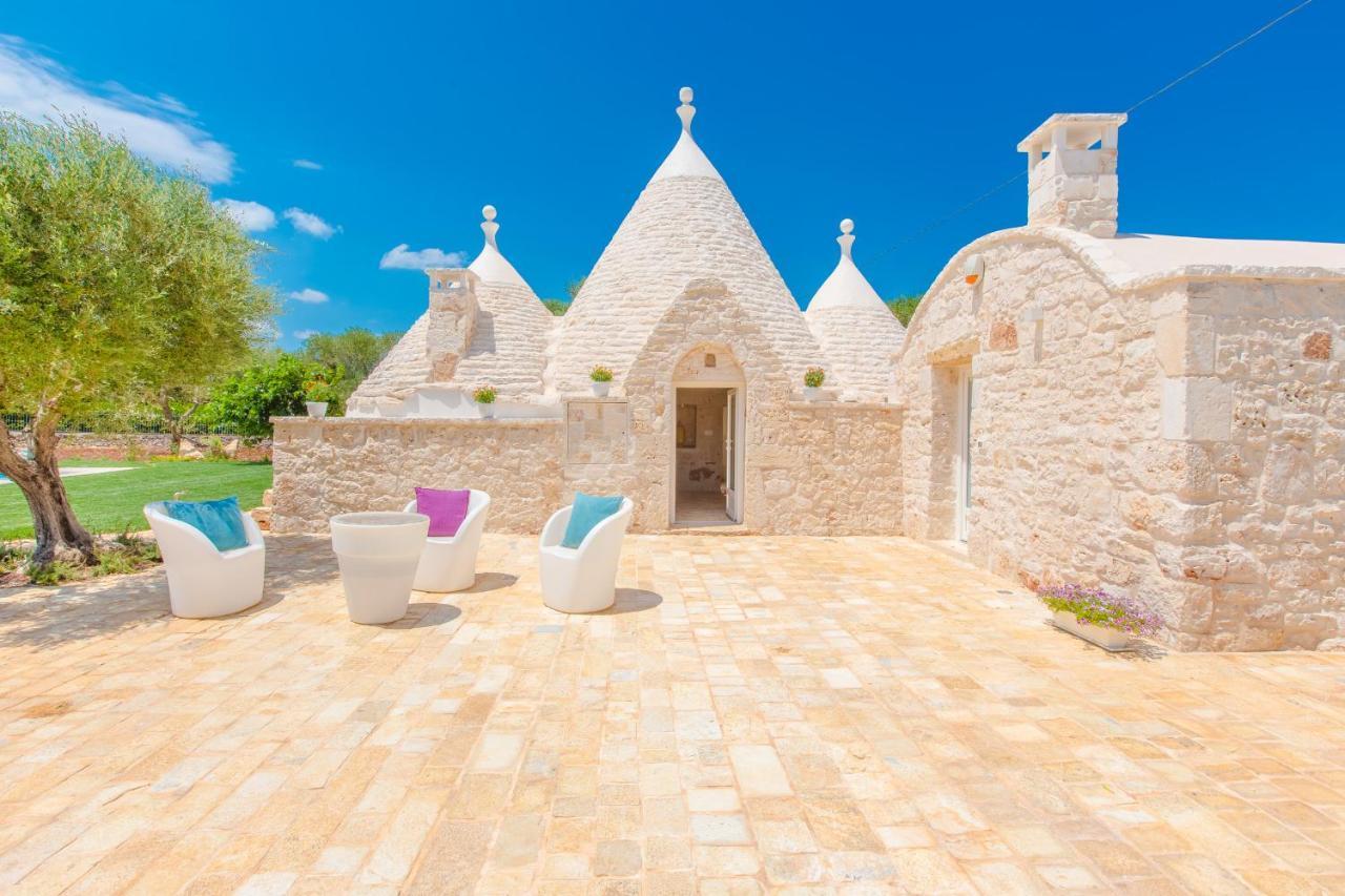 Trullo Zese Con Piscina Privata Villa San Michele Salentino Exterior photo
