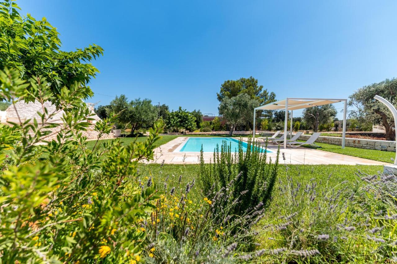 Trullo Zese Con Piscina Privata Villa San Michele Salentino Exterior photo