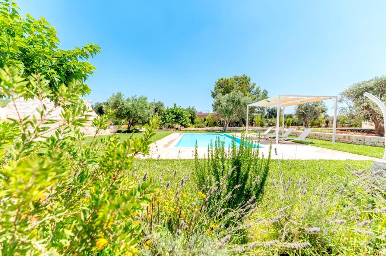 Trullo Zese Con Piscina Privata Villa San Michele Salentino Exterior photo