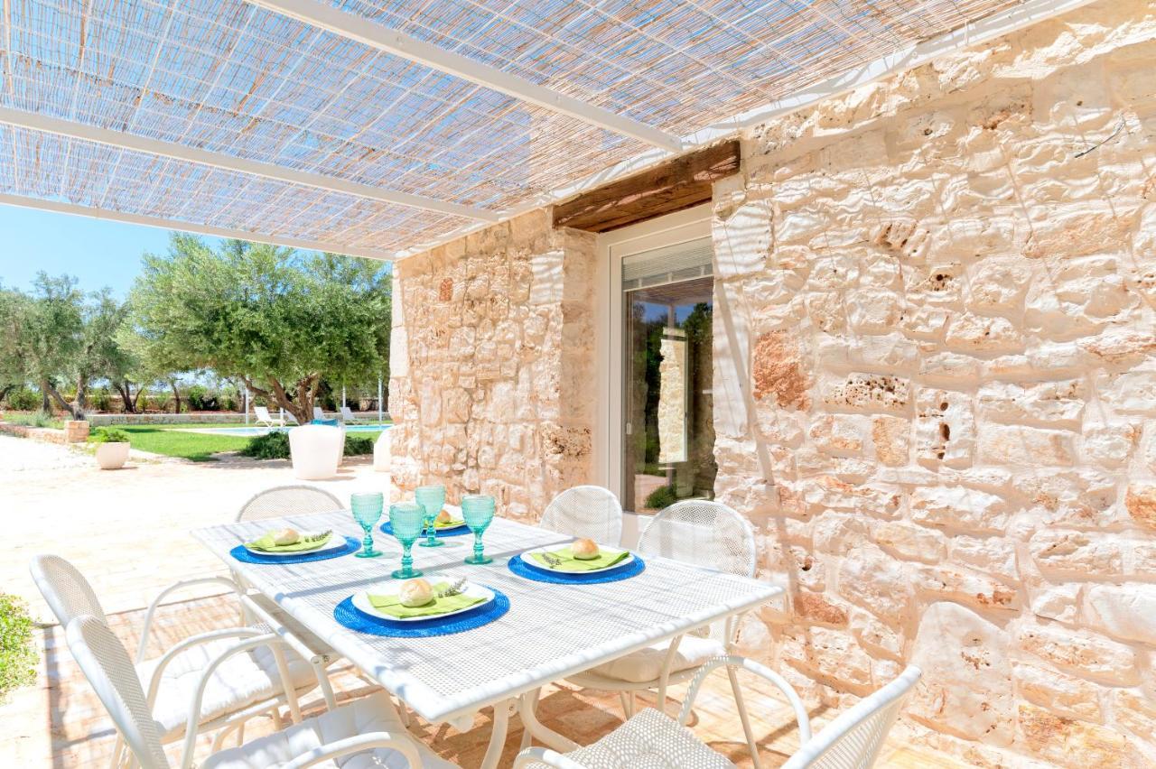 Trullo Zese Con Piscina Privata Villa San Michele Salentino Exterior photo