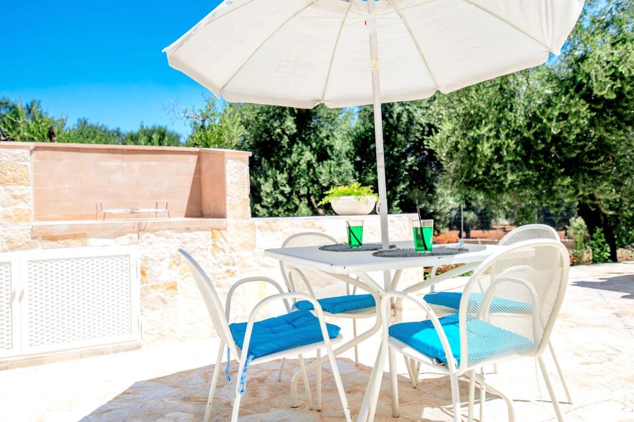 Trullo Zese Con Piscina Privata Villa San Michele Salentino Exterior photo