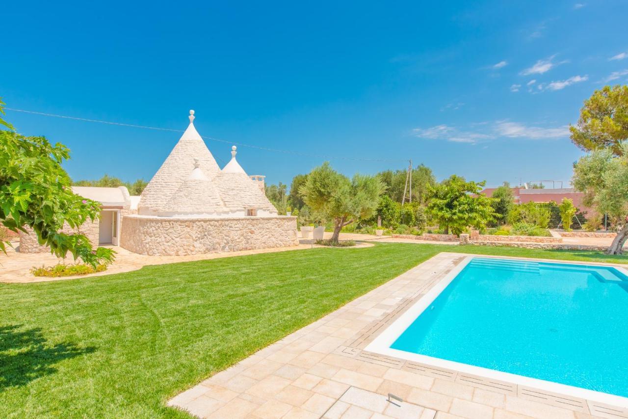 Trullo Zese Con Piscina Privata Villa San Michele Salentino Exterior photo